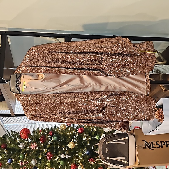 Gianni Bini rose sequin blazer - Picture 2 of 4